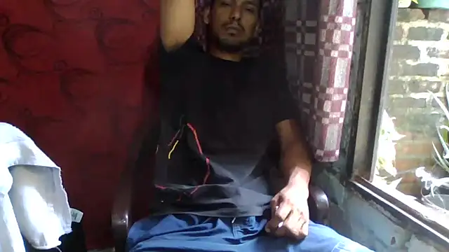 Snapshot of Sirius_5 chatting on February 25, 2025, 5:19 am Sirius 5 online show from February 25, 2025, 5:19 am