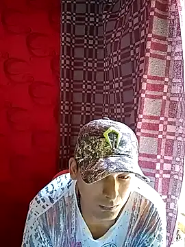 Snapshot of Sirius_5 chatting on February 3, 2025, 5:14 pm Sirius 5 online show from February 3, 2025, 5:14 pm