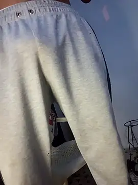 Snapshot of Sirius_5 chatting on November 24, 2025, 4:56 am Sirius 5 online show from November 24, 2025, 4:56 am