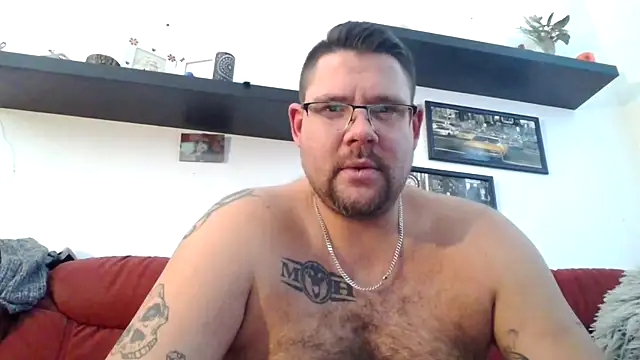 Snapshot of sexykevin17cm chatting on February 4, 2026, 2:56 pm sexykevin17cm online show from February 4, 2026, 2:56 pm