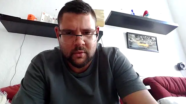 Snapshot of sexykevin17cm chatting on September 15, 2025, 1:44 pm sexykevin17cm online show from September 15, 2025, 1:44 pm