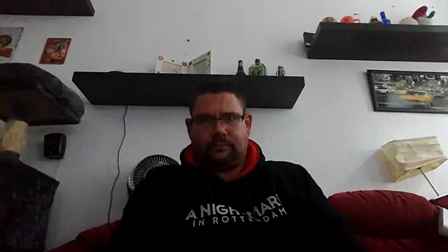 Snapshot of sexykevin17cm chatting on October 17, 2025, 2:30 pm sexykevin17cm online show from October 17, 2025, 2:30 pm