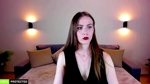 TheWoman   online show from October 2, 2025, 7:06 pm