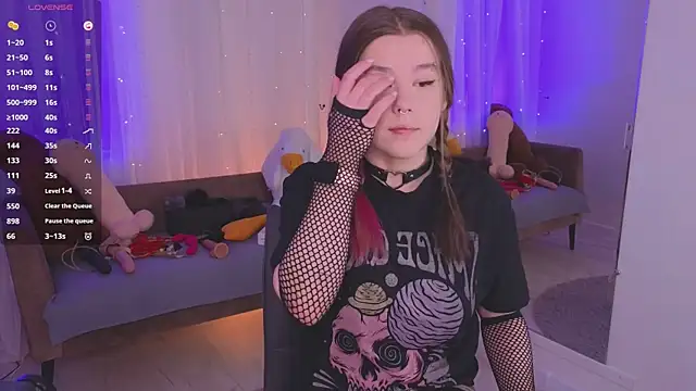 Mira Falls online show from March 26, 2026, 6:00 am