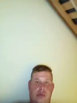 Milda121 online show from June 1, 2026, 7:57 pm