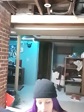 Snapshot of Babii_Nova chatting on December 5, 2024, 8:16 am Babii Nova online show from December 5, 2024, 8:16 am