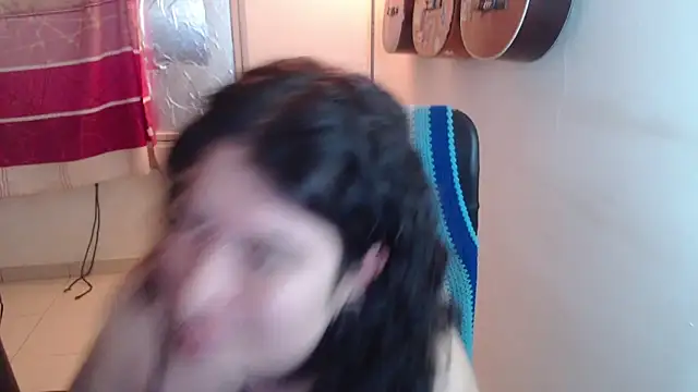 Snapshot of Smoke_trip_Alicia chatting on December 3, 2025, 9:53 am Smoke trip Alicia online show from December 3, 2025, 9:53 am