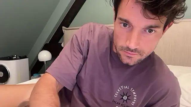 Jayjay1999x online show from November 4, 2025, 6:01 pm