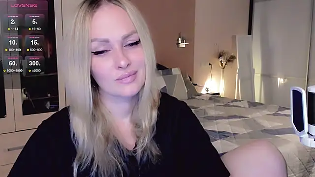 Snapshot of Libby_Nora chatting on October 26, 2025, 10:48 am Libby Nora online show from October 26, 2025, 10:48 am