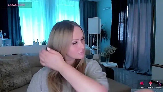 Snapshot of Libby_Nora chatting on February 21, 2025, 12:38 pm Libby Nora online show from February 21, 2025, 12:38 pm