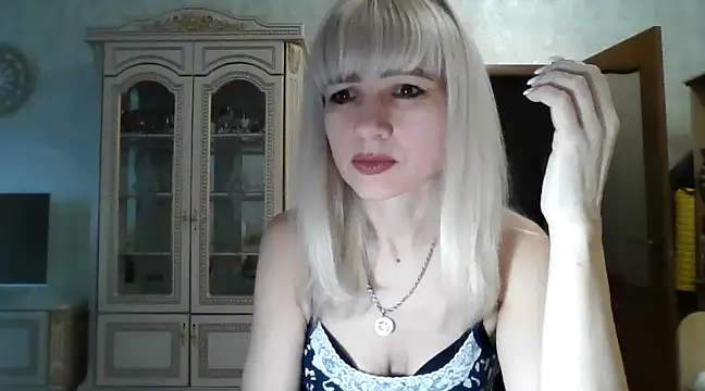 Snapshot of BarbaraKim chatting on January 23, 2025, 9:08 am BarbaraKim online show from January 23, 2025, 9:08 am