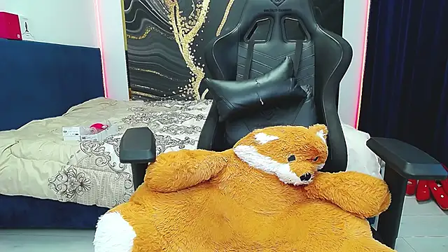 FlirtDeea online show from March 10, 2026, 2:54 pm