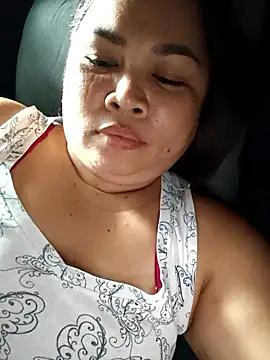 XXLorie 02 online show from March 21, 2026, 8:52 am