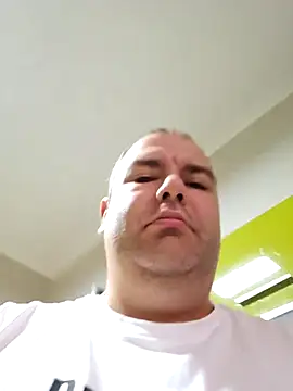 Andrew1900529 online show from September 24, 2025, 4:30 am