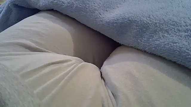 Snapshot of perescam chatting on October 31, 2025, 4:58 pm perescam online show from October 31, 2025, 4:58 pm