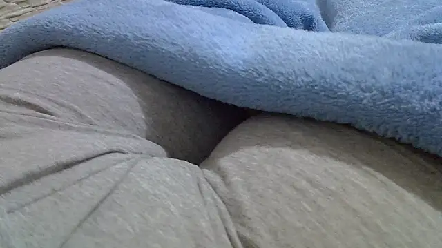 Snapshot of perescam chatting on November 2, 2025, 2:16 am perescam online show from November 2, 2025, 2:16 am