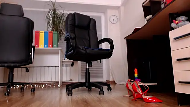 Snapshot of CassieDonald chatting on November 27, 2025, 3:23 pm CassieDonald online show from November 27, 2025, 3:23 pm