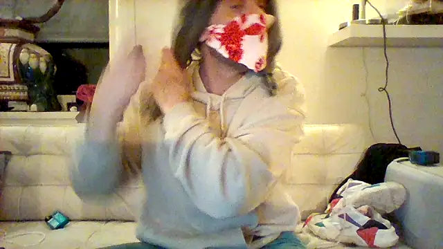 SassyAmanda87 online show from November 27, 2025, 5:35 pm