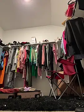 Snapshot of blue5455 chatting on January 19, 2025, 6:42 am blue5455 online show from January 19, 2025, 6:42 am