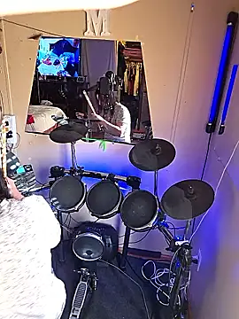 Snapshot of AerobicSleeve chatting on February 17, 2026, 2:03 pm AerobicSleeve online show from February 17, 2026, 2:03 pm