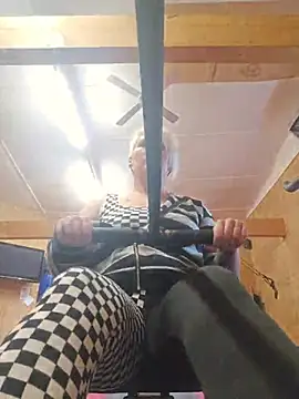 Snapshot of PinkTheHawk chatting on November 2, 2025, 3:11 am PinkTheHawk online show from November 2, 2025, 3:11 am