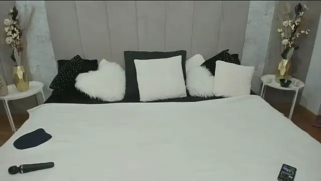 Snapshot of boobies4fun chatting on October 1, 2025, 6:01 pm boobies4fun online show from October 1, 2025, 6:01 pm