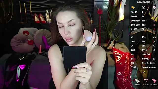 Snapshot of MistressDarsy chatting on December 14, 2025, 6:30 am MistressDarsy online show from December 14, 2025, 6:30 am