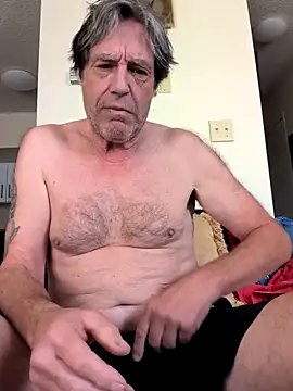 Snapshot of Smallpeniss69 chatting on November 1, 2025, 8:25 pm Smallpeniss69 online show from November 1, 2025, 8:25 pm