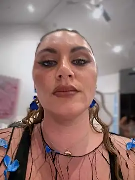 lovely beast online show from March 1, 2026, 12:43 am