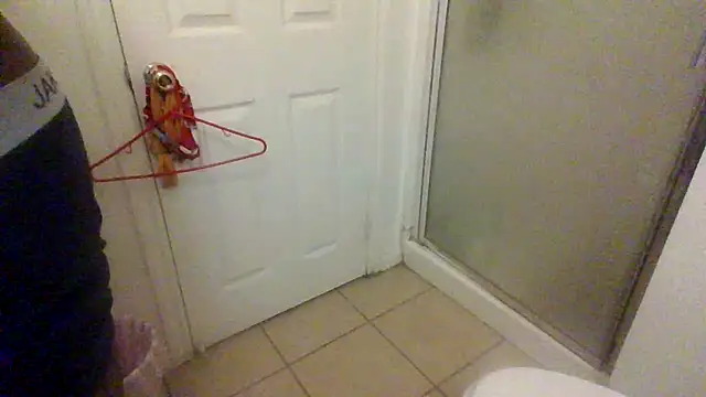 Tramontas online show from November 16, 2025, 9:14 am