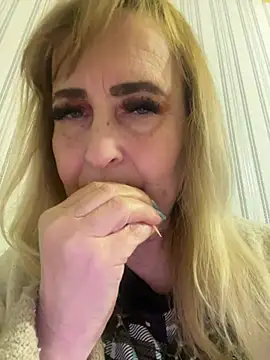 Snapshot of Irina2909@xh chatting on January 11, 2026, 8:27 pm Irina2909xh online show from January 11, 2026, 8:27 pm