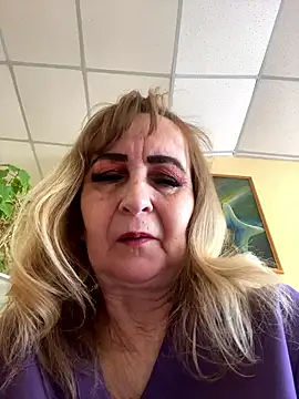 Snapshot of Irina2909@xh chatting on January 13, 2026, 9:35 am Irina2909xh online show from January 13, 2026, 9:35 am