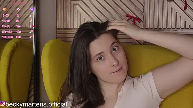 Snapshot of BeckyMartens chatting on March 4, 2026, 4:09 am BeckyMartens online show from March 4, 2026, 4:09 am