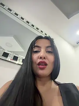 AshleyJhonson online show from June 1, 2026, 1:06 am