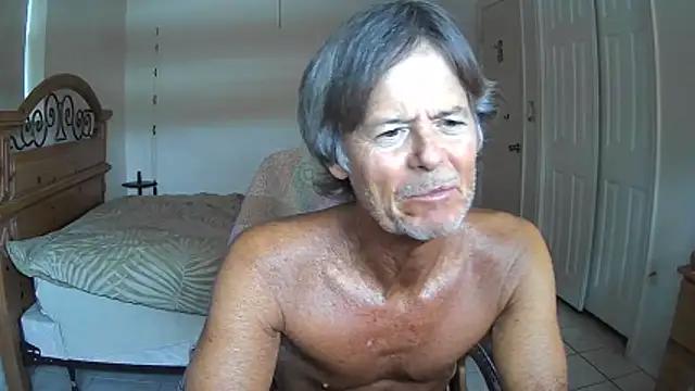 Snapshot of nakeedcowboi65 chatting on April 23, 2026, 7:59 pm nakeedcowboi65 online show from April 23, 2026, 7:59 pm
