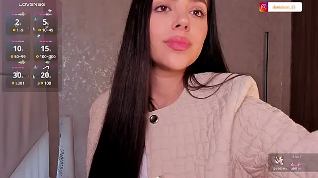 Snapshot of salome__11 chatting on March 18, 2025, 3:45 am salome  11 online show from March 18, 2025, 3:45 am