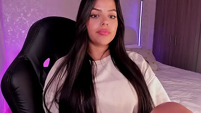 Snapshot of salome__11 chatting on February 19, 2025, 5:16 am salome  11 online show from February 19, 2025, 5:16 am