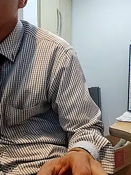 Business dickkk online show from March 4, 2025, 4:52 pm