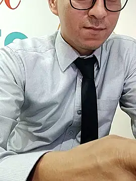 Business dickkk online show from October 4, 2025, 1:34 pm