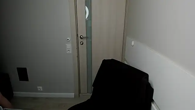 JuliaBusty online show from March 15, 2026, 4:52 am