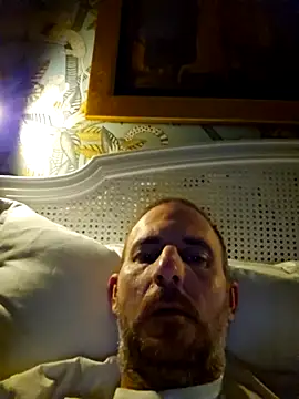 verylargecock online show from November 6, 2025, 11:53 pm