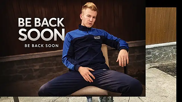 Snapshot of Vuitton chatting on April 3, 2026, 2:45 pm Vuitton online show from April 3, 2026, 2:45 pm