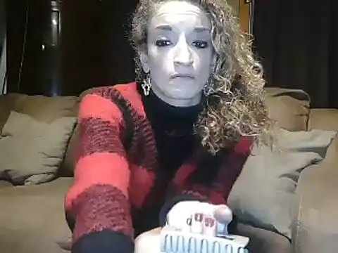 Snapshot of AshleyRain chatting on December 22, 2025, 5:29 am AshleyRain online show from December 22, 2025, 5:29 am