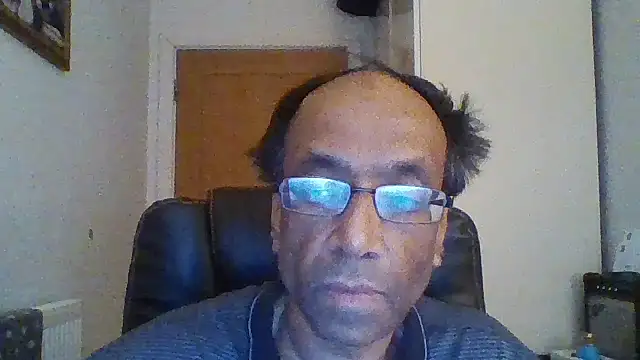 rauncher1 online show from November 28, 2025, 10:04 am