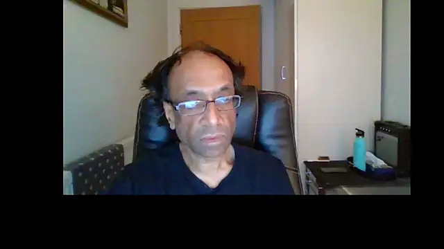 Snapshot of rauncher1 chatting on July 1, 2026, 8:36 am rauncher1 online show from July 1, 2026, 8:36 am