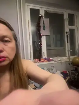 Susanel online show from March 21, 2025, 5:23 pm