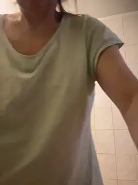 Susanel online show from January 5, 2026, 8:12 pm