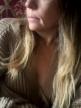 Susanel online show from November 9, 2025, 10:30 am