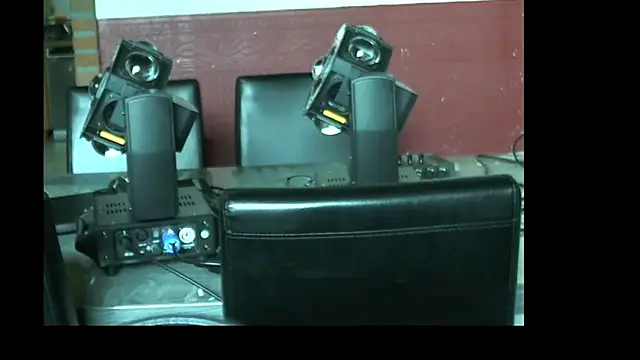 Snapshot of neegrr chatting on February 18, 2026, 7:28 am neegrr online show from February 18, 2026, 7:28 am