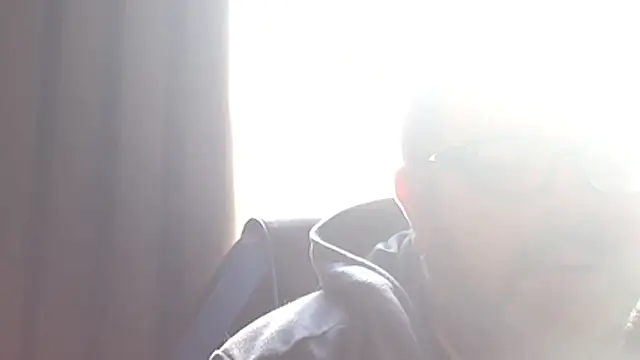 Snapshot of neegrr chatting on March 4, 2026, 7:38 am neegrr online show from March 4, 2026, 7:38 am